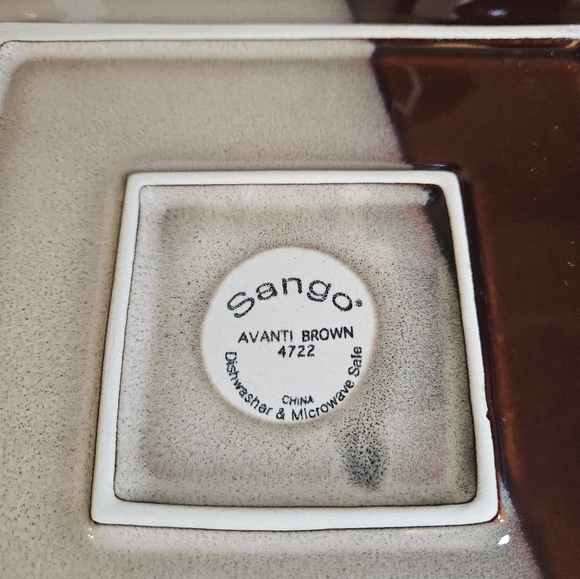 Sango Avanti Brown 4722 Dinner Plates Square 11" Set of 2 Glazed Stoneware - Picture 7 of 8